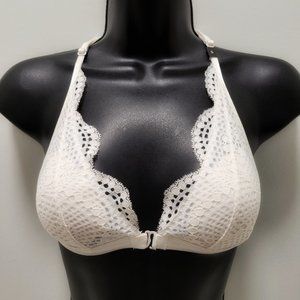 Victoria's Secret White Lace Bralette Front Close